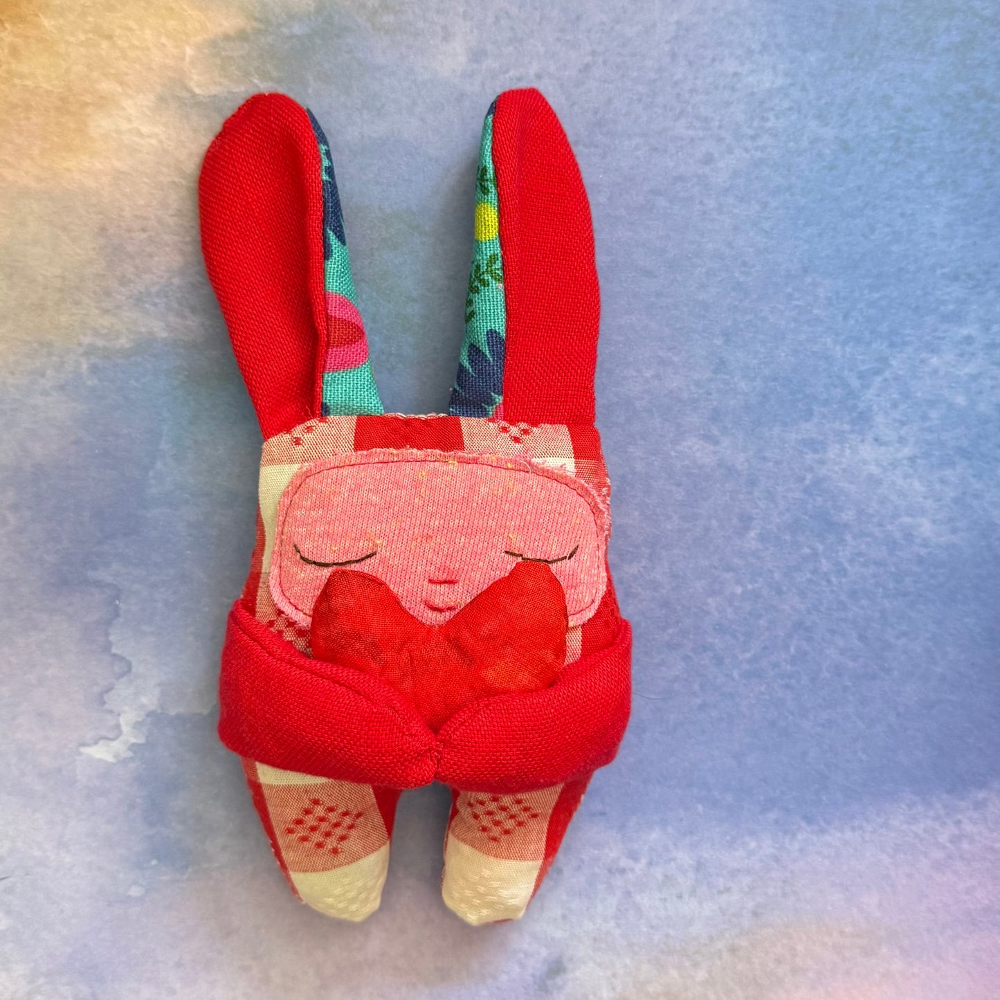 Love Bunny holding heart