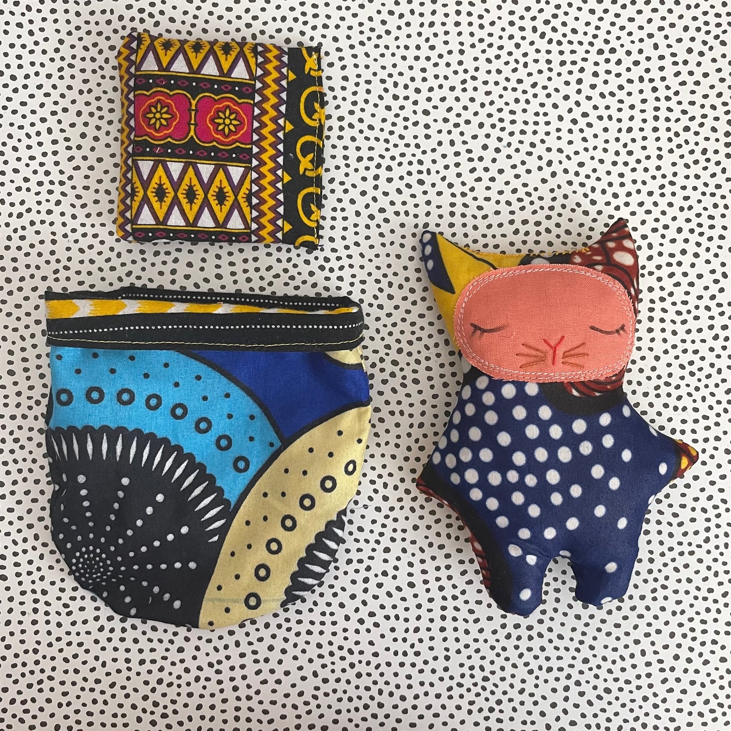 Happy Vibes Kitty Sleeping Set