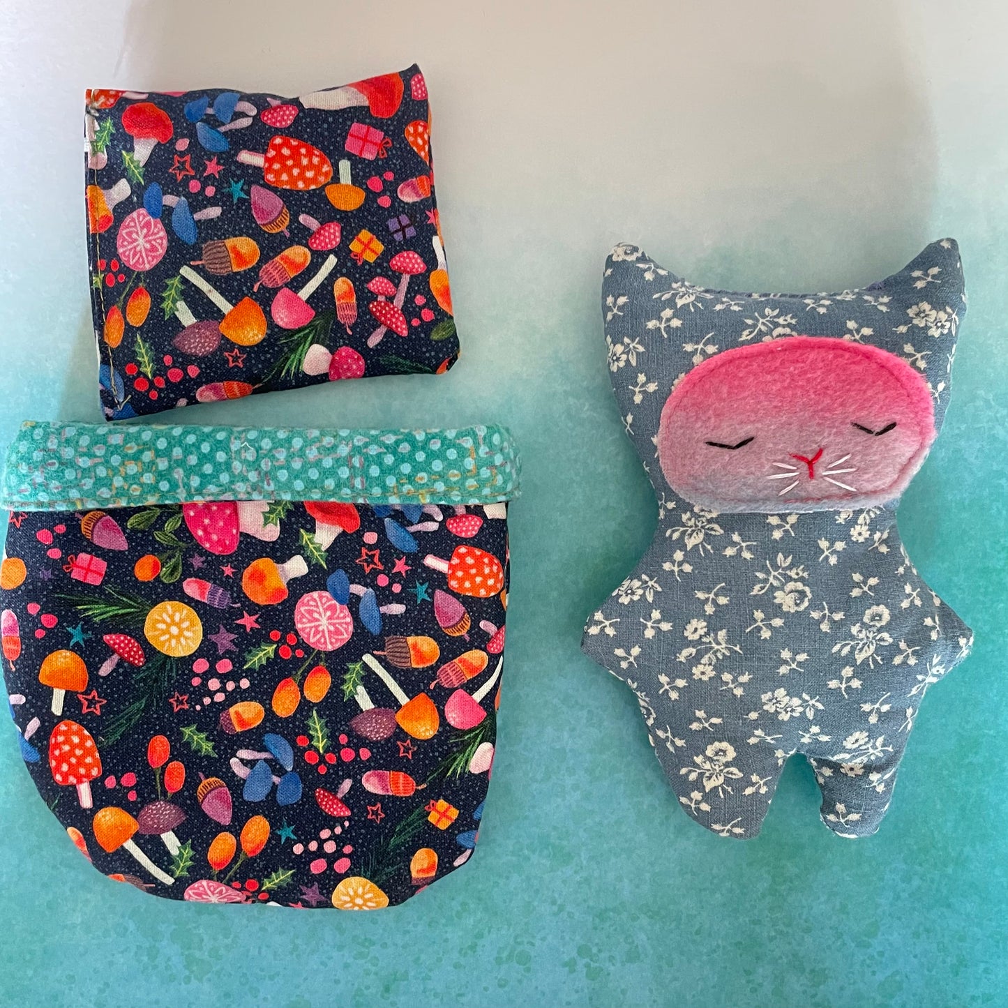 Happy Vibes Kitty Sleeping Set